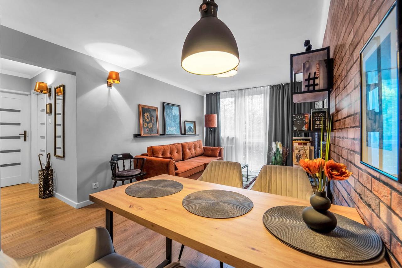 Aparthotel Grzybowska 9 Варшава Екстер'єр фото